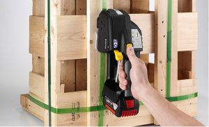 MB820 battery hand tool 16-19mm (5/8" to 3/4") banding tool for PET and PP strap w/ Battery & Charger